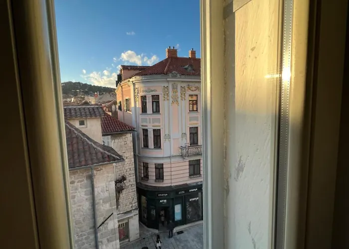 아파트 Uptown Palace